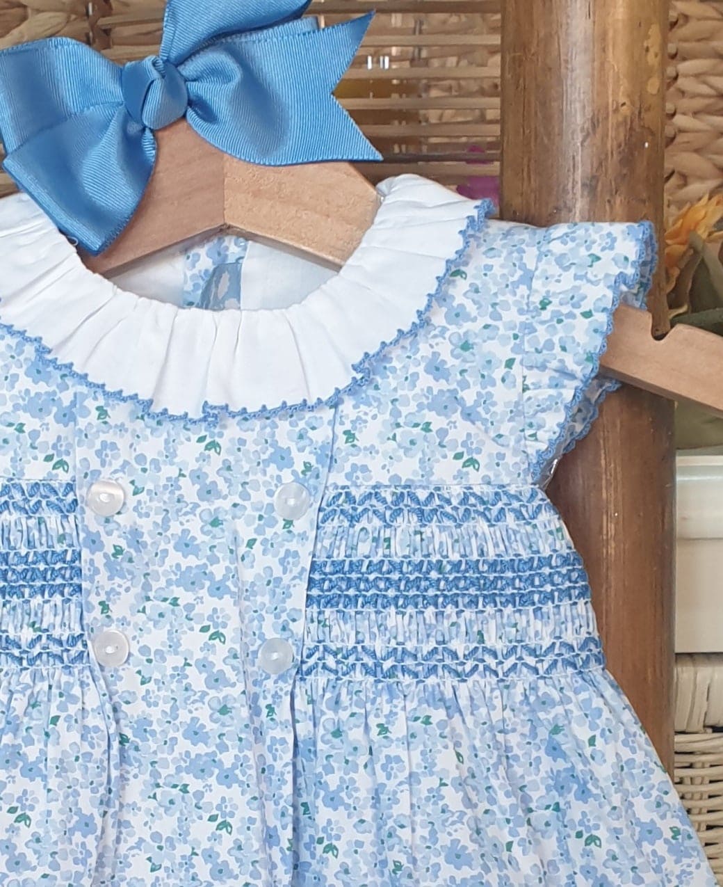 A Vestido punto SMOCK R180867 liberty azulón - Tienda moda infantil online | María