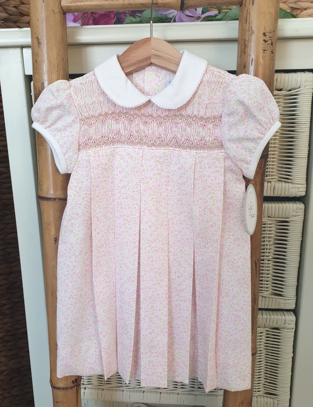 A Vestido niña punto inglés R180898 liberty rosa - Tienda moda infantil  online | María Corrales