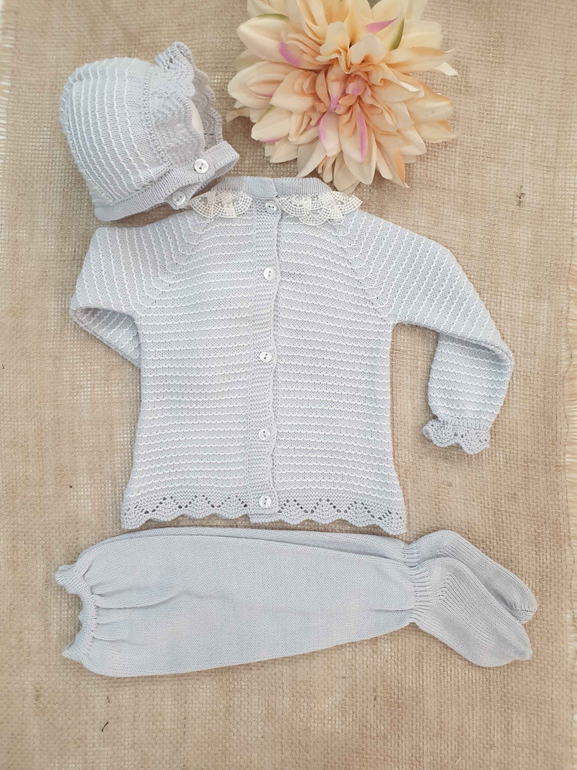 A Conjunto punto bebé polainas R091220 celeste / blanco - Tienda moda  infantil online