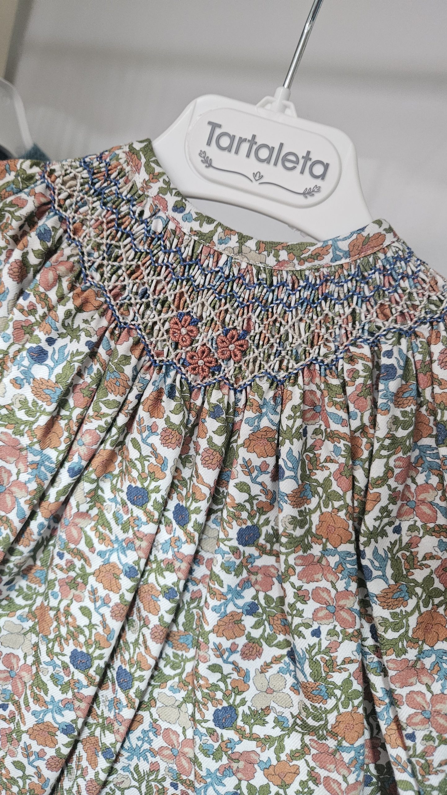 Jesusito niña punto smock R300946 Teja - Imagen 2