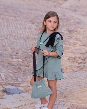 Vestido niña PIlar Batanero modelo Cannes verde manzana