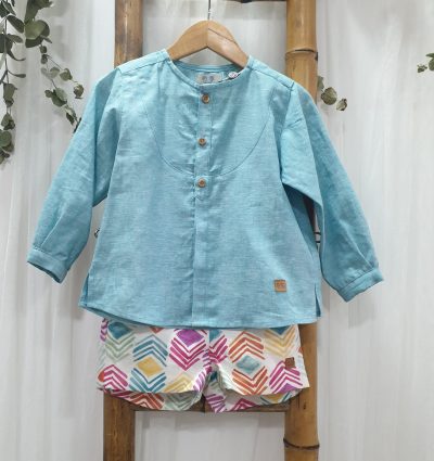 Conjunto para niño dos piezas, pantalón estampado colores y camisa lino turquesa. José Varón