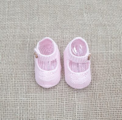 Patucos para bebés color rosa bebé punto verano