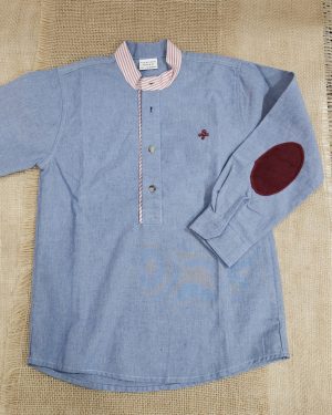 Camisa niño cuello mao, manga larga denim combinado con oxford rayas burdeos, coderas a juego Pilar Batanero