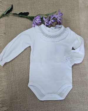 A Body cuello smock unisex manga larga blanco /Verde P070231