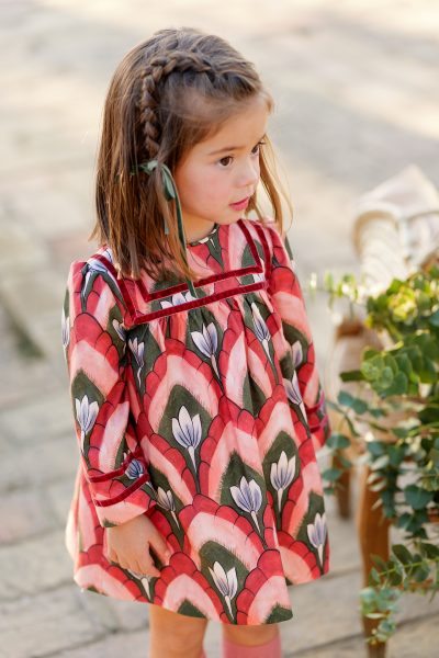 Vestido con braguitas a juego colección Flor, José Varón invierno 2025