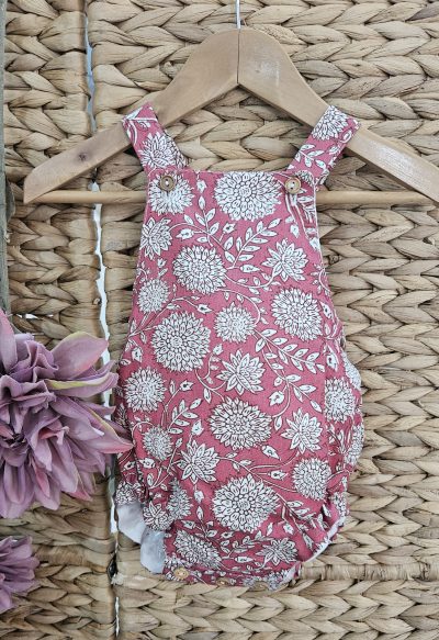 Ranita para bebé estampado burdeos y gris. Popys