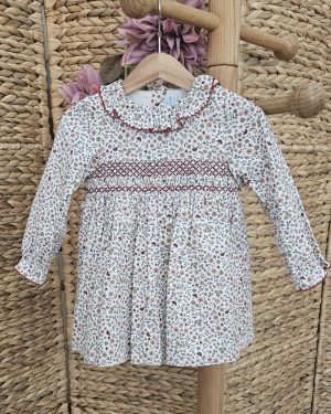 Vestido para niña punto smock liberty tonos cereza. Sardón