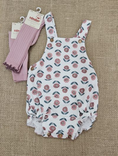 Ranita para bebé fondo blanco roto con estampado flores tonos rosa. Popys