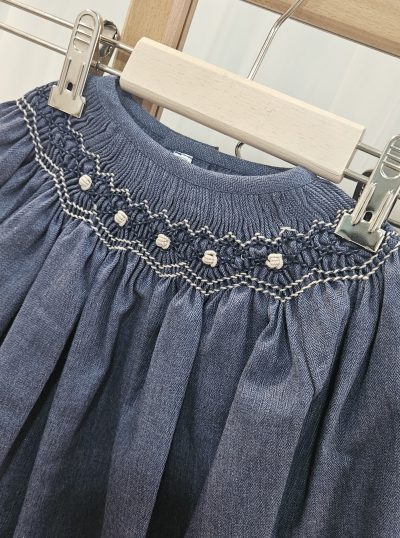 A Jesusito niña punto smock R301116 Azul tejano - Imagen 2
