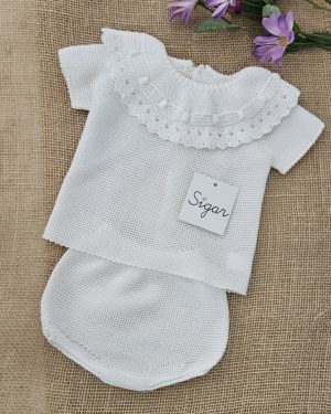 Conjunto dos piezas punto bebé Sigar.- Blanco