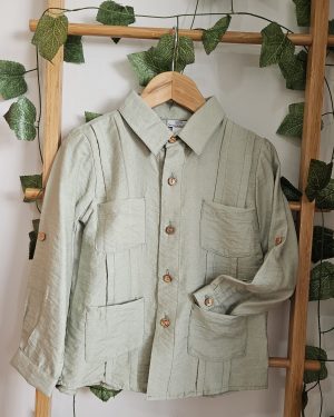 Guayabera niño verde cuello . Popys