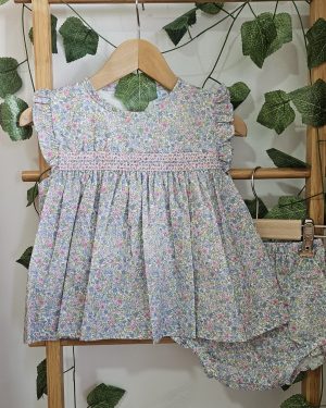 jesusito para niña punto smock liberty rosa azul Sardón