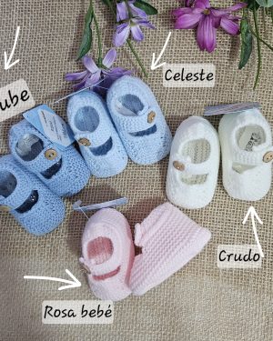 A Patucos botón madera bebés punto P020043