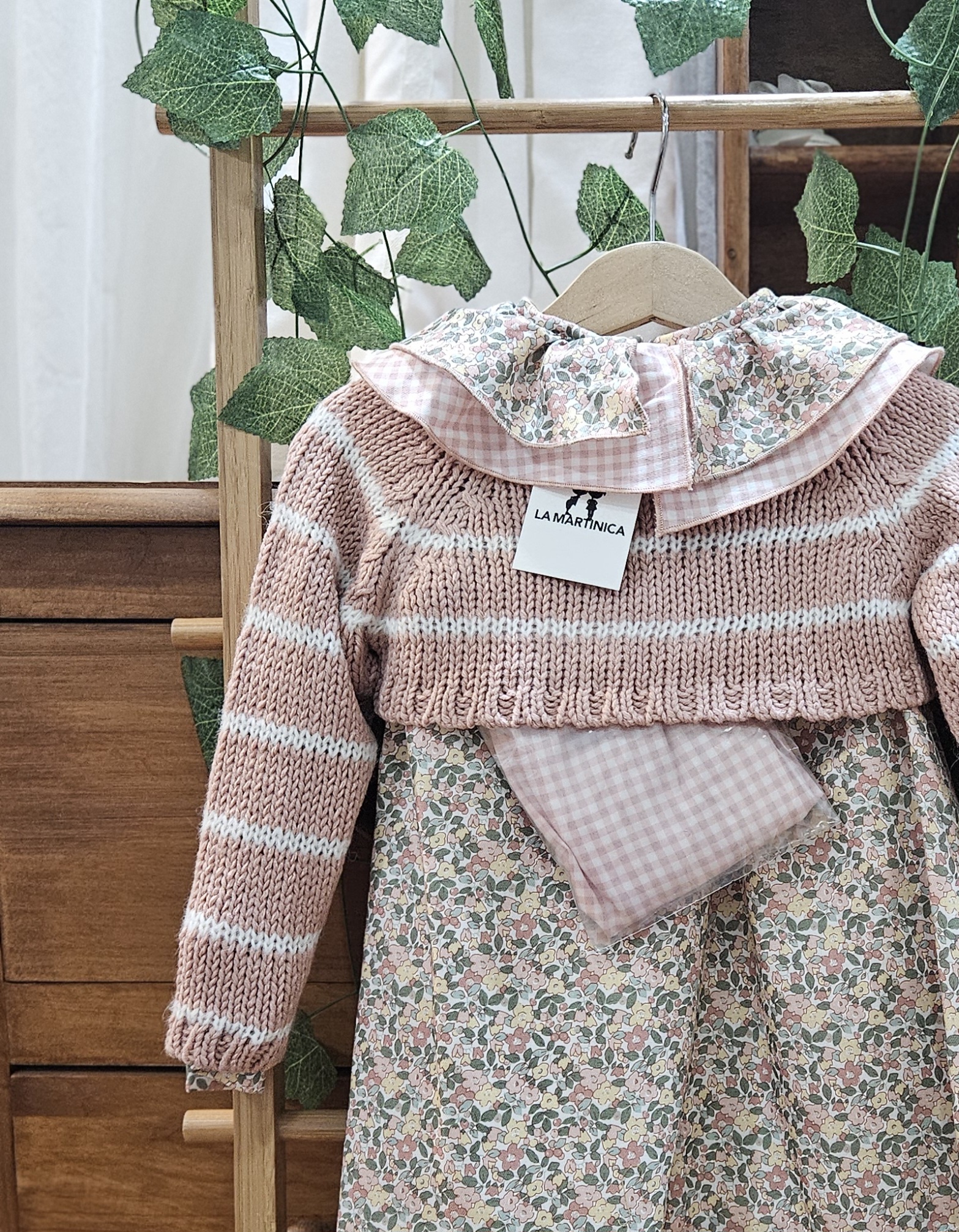 A Jesusito niña La Martinica + chaqueta corta Balancín R301159 - Imagen 3